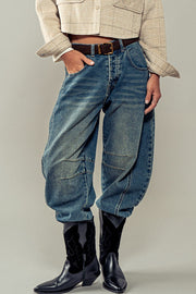 Distressed Barrel Jeans