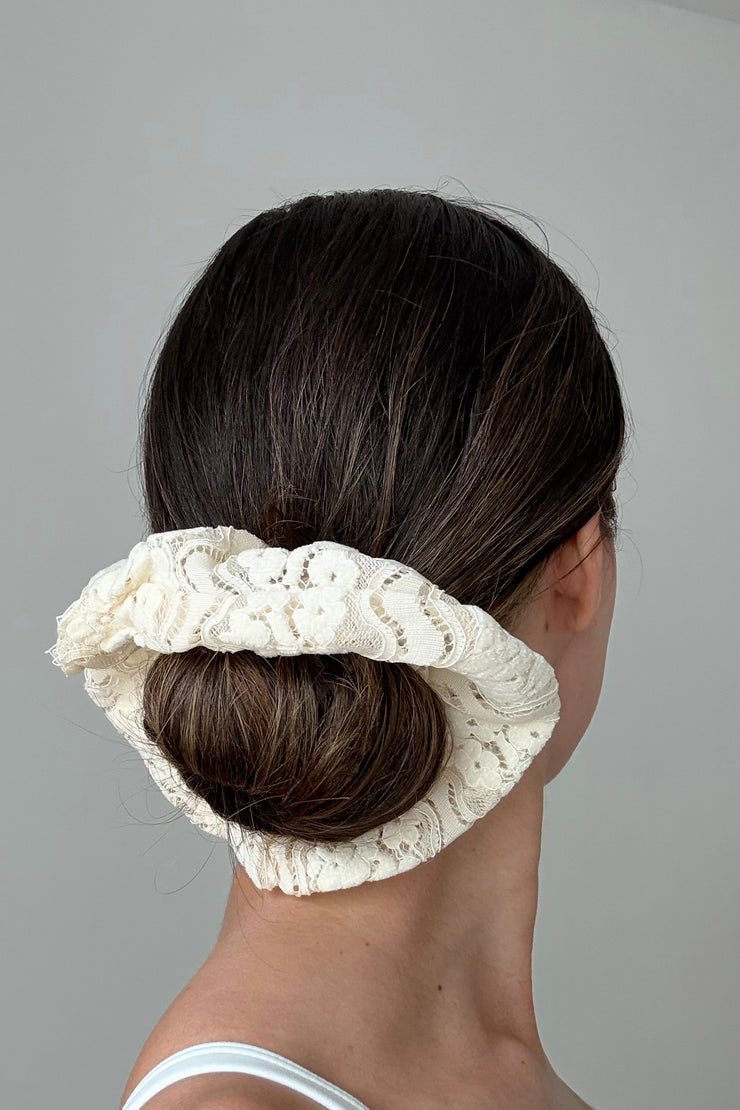 Oversized Scrunchie