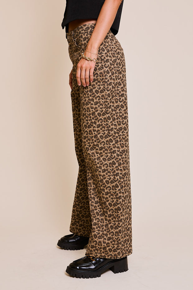 Wide Leg Leopard Print Pant