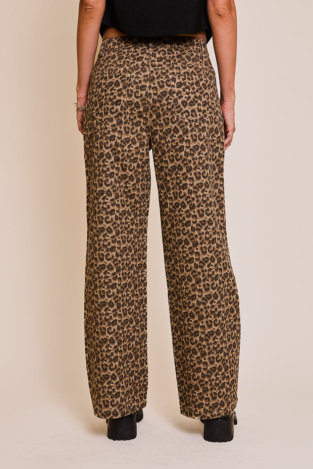 Wide Leg Leopard Print Pant