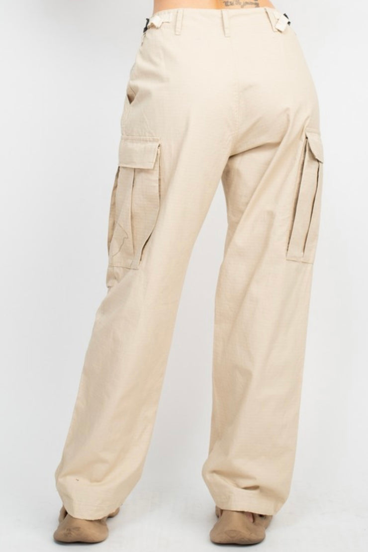 Adjustable Straight Fit Cargo Pants. #adjustablecargos #adjustablepant